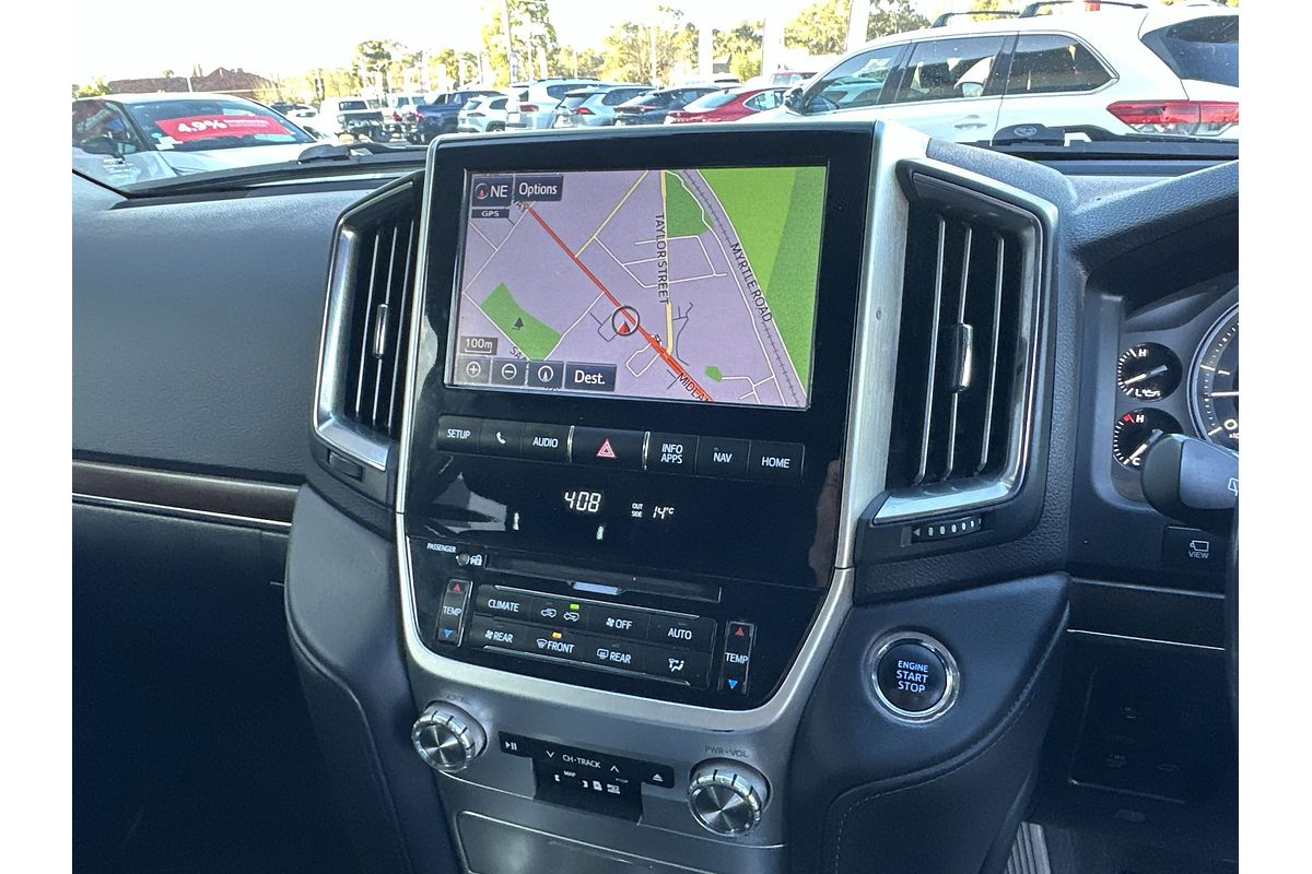 2017 Toyota Landcruiser Sahara VDJ200R