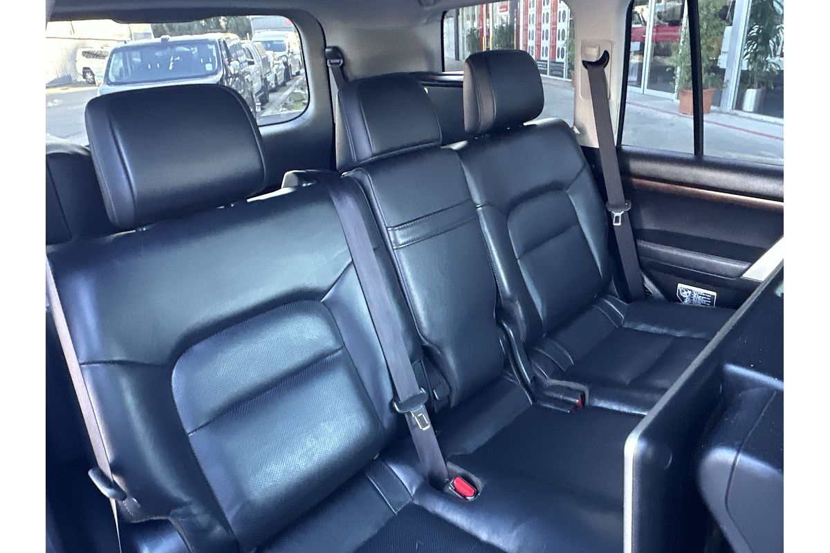 2017 Toyota Landcruiser Sahara VDJ200R