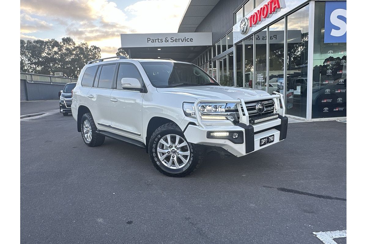 2020 Toyota Landcruiser Sahara VDJ200R