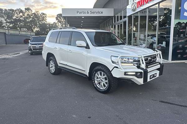 2020 Toyota Landcruiser Sahara VDJ200R