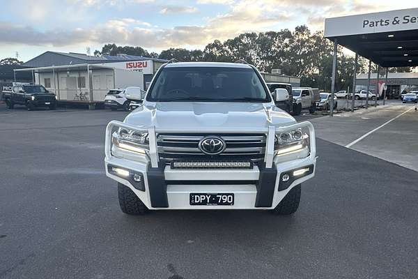 2020 Toyota Landcruiser Sahara VDJ200R