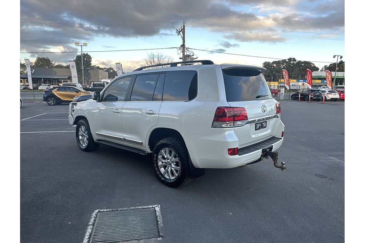 2020 Toyota Landcruiser Sahara VDJ200R