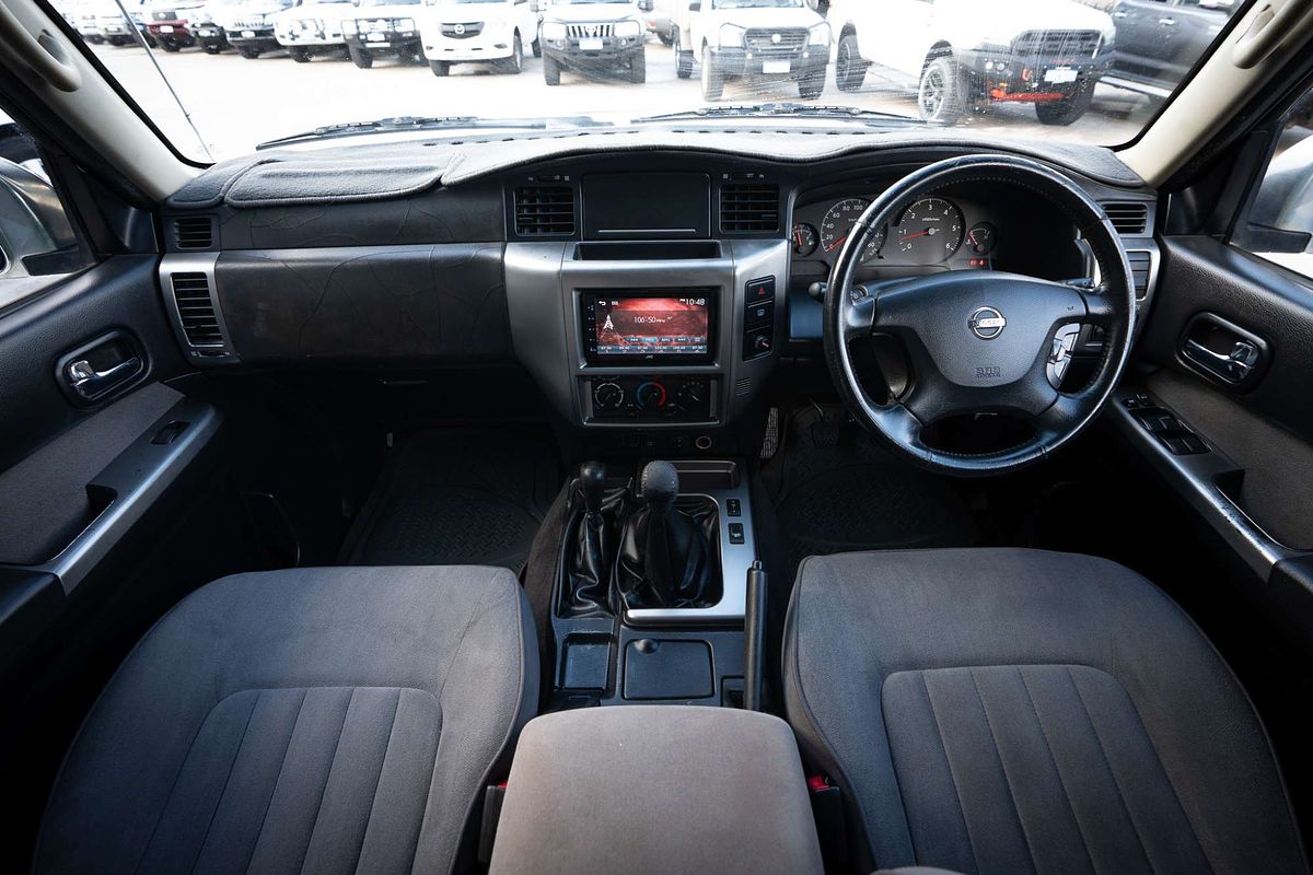 2011 Nissan Patrol ST GU 7