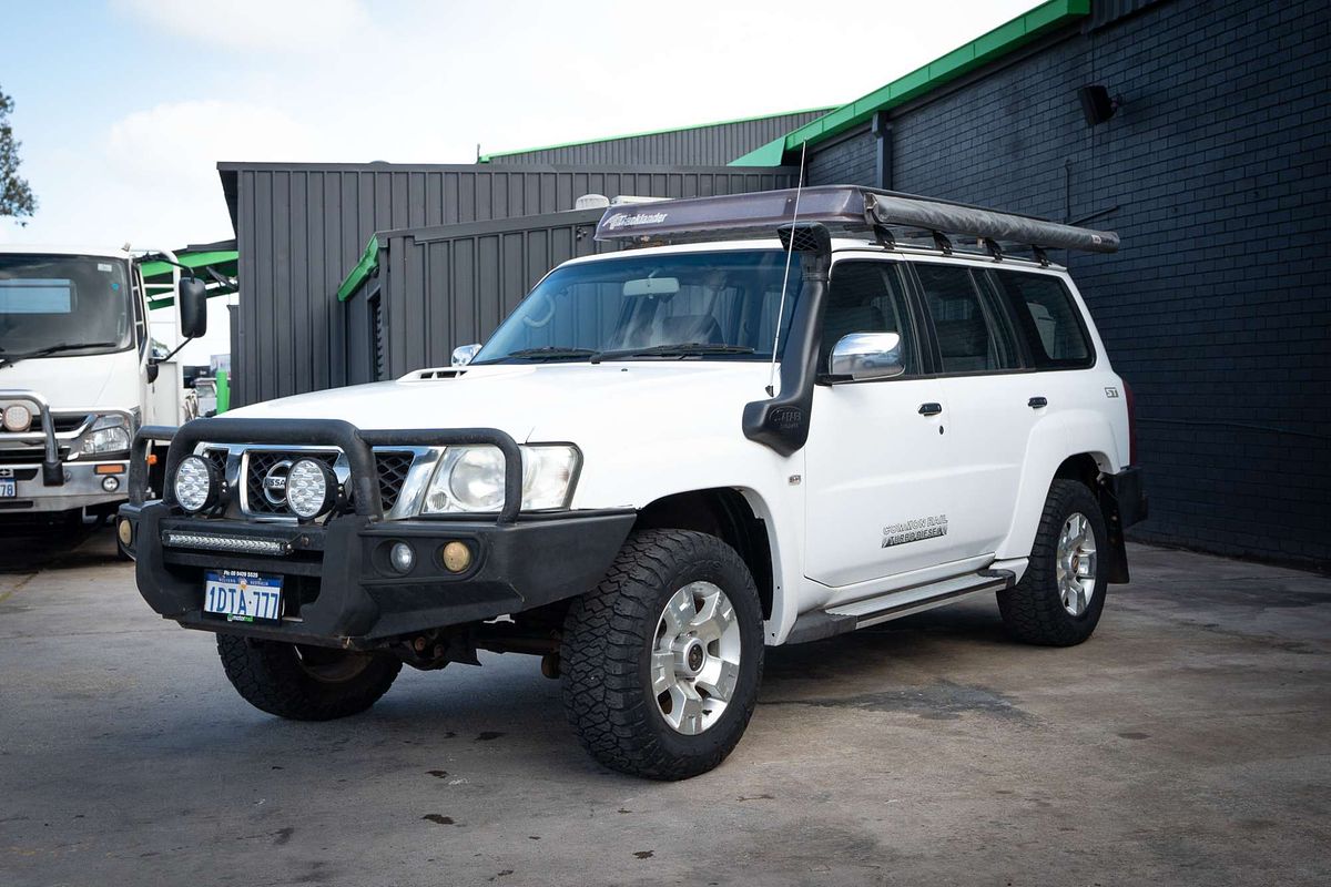 2011 Nissan Patrol ST GU 7