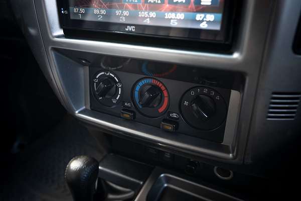 2011 Nissan Patrol ST GU 7