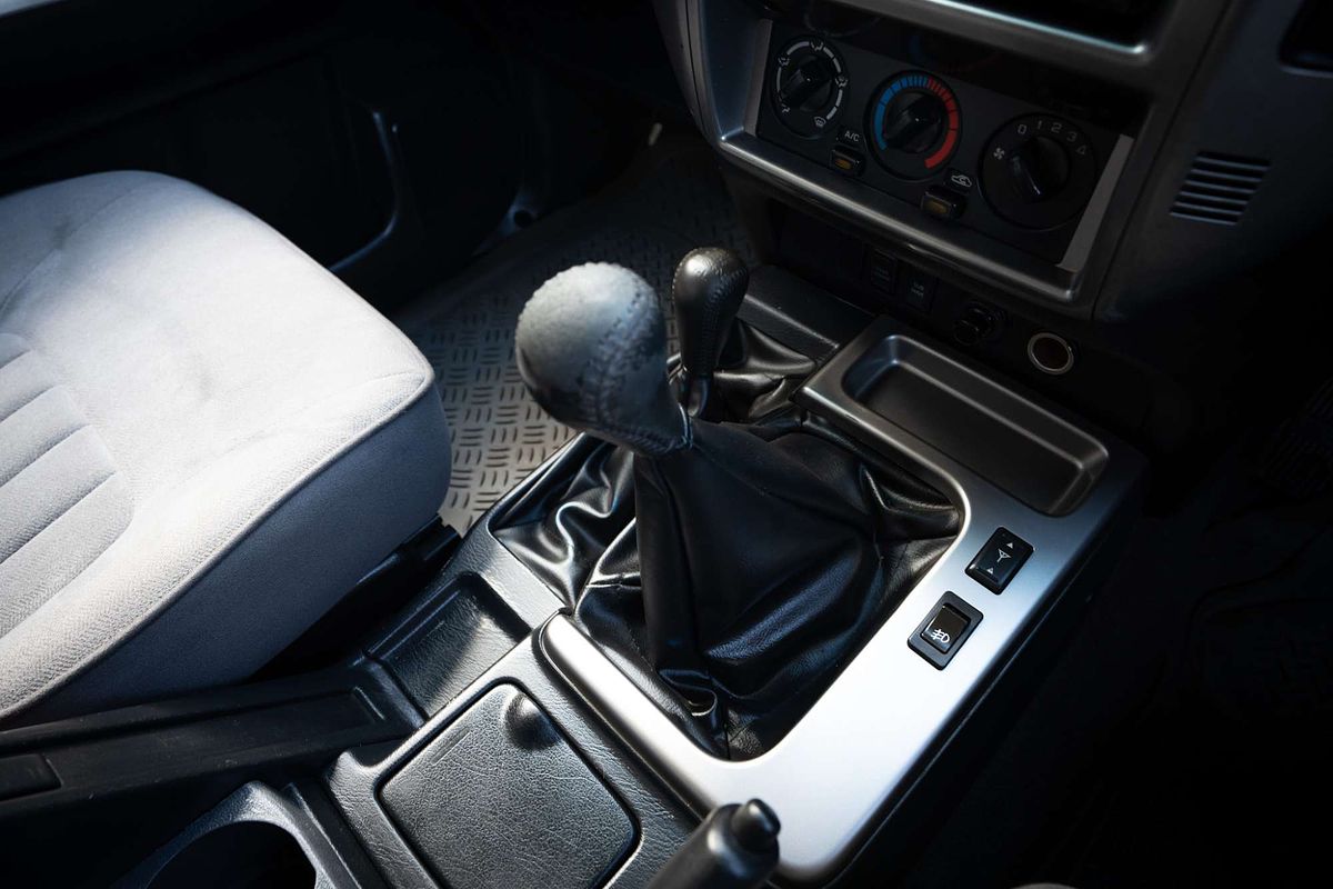 2011 Nissan Patrol ST GU 7