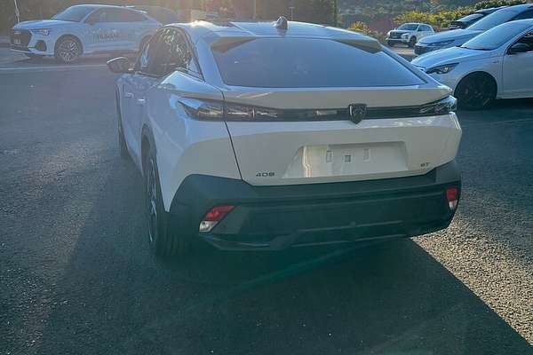 2025 Peugeot 408 GT Premium Hybrid P54