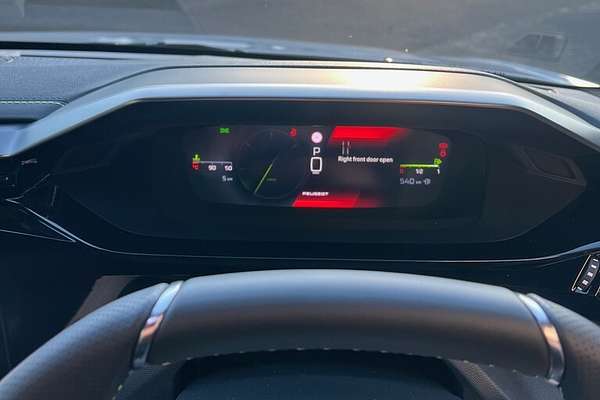 2025 Peugeot 408 GT Premium Hybrid P54