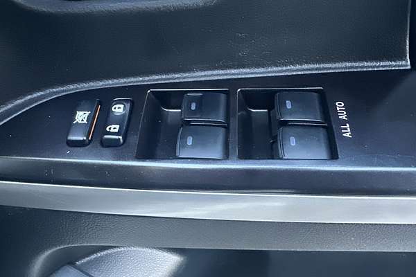 2020 Toyota Landcruiser Sahara VDJ200R