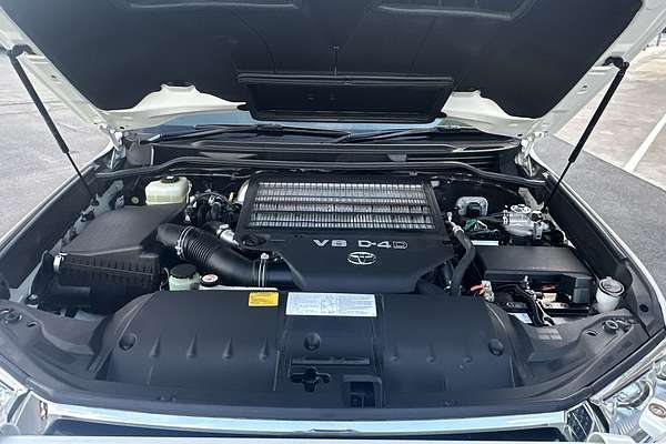 2020 Toyota Landcruiser Sahara VDJ200R