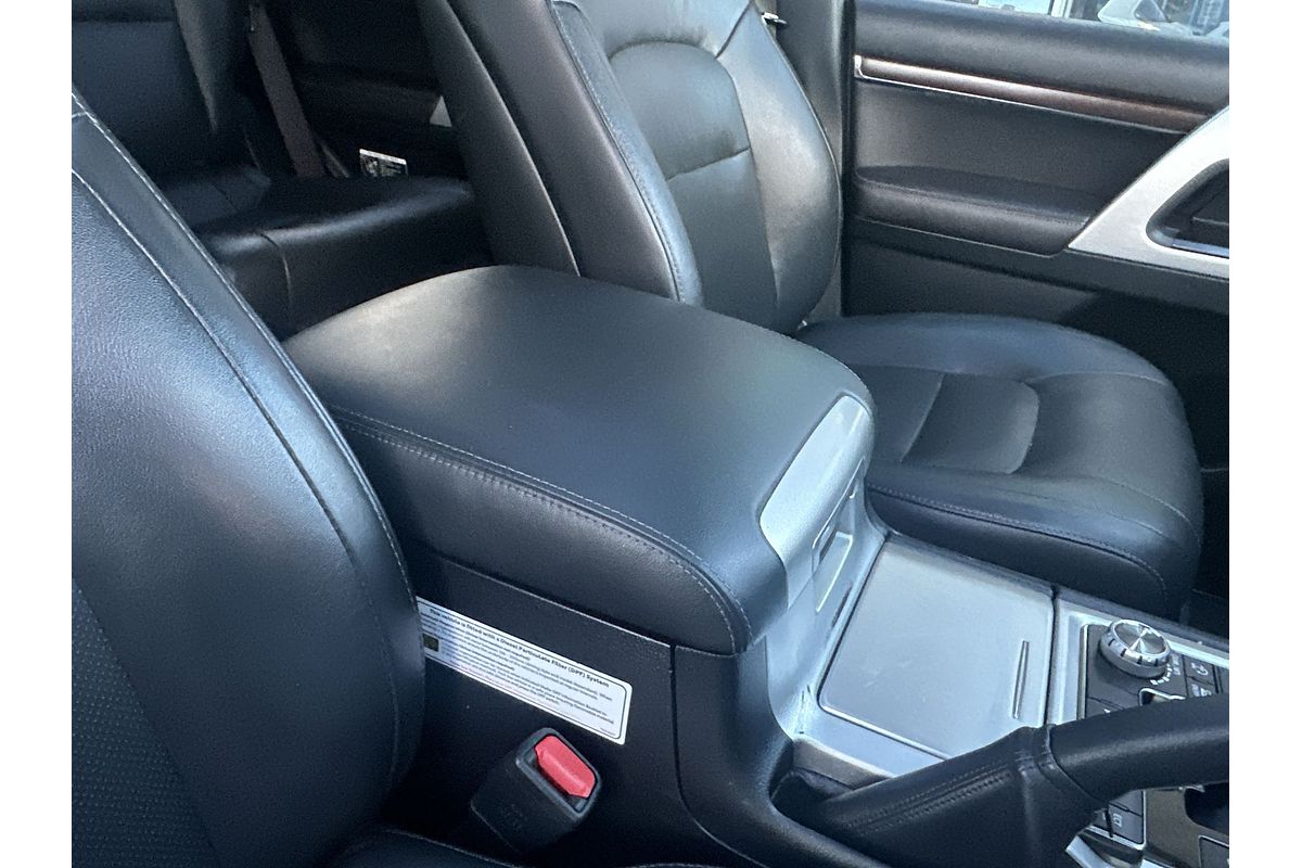 2020 Toyota Landcruiser Sahara VDJ200R