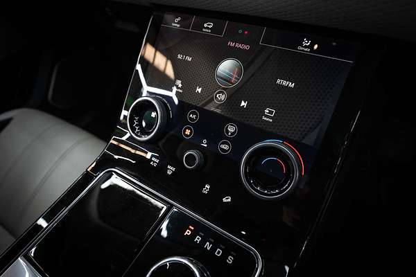 2018 Land Rover Range Rover Velar D300 SE L560