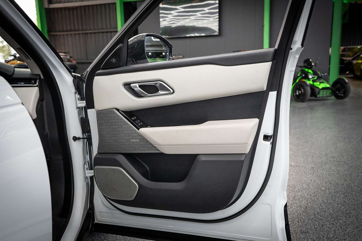 2018 Land Rover Range Rover Velar D300 SE L560