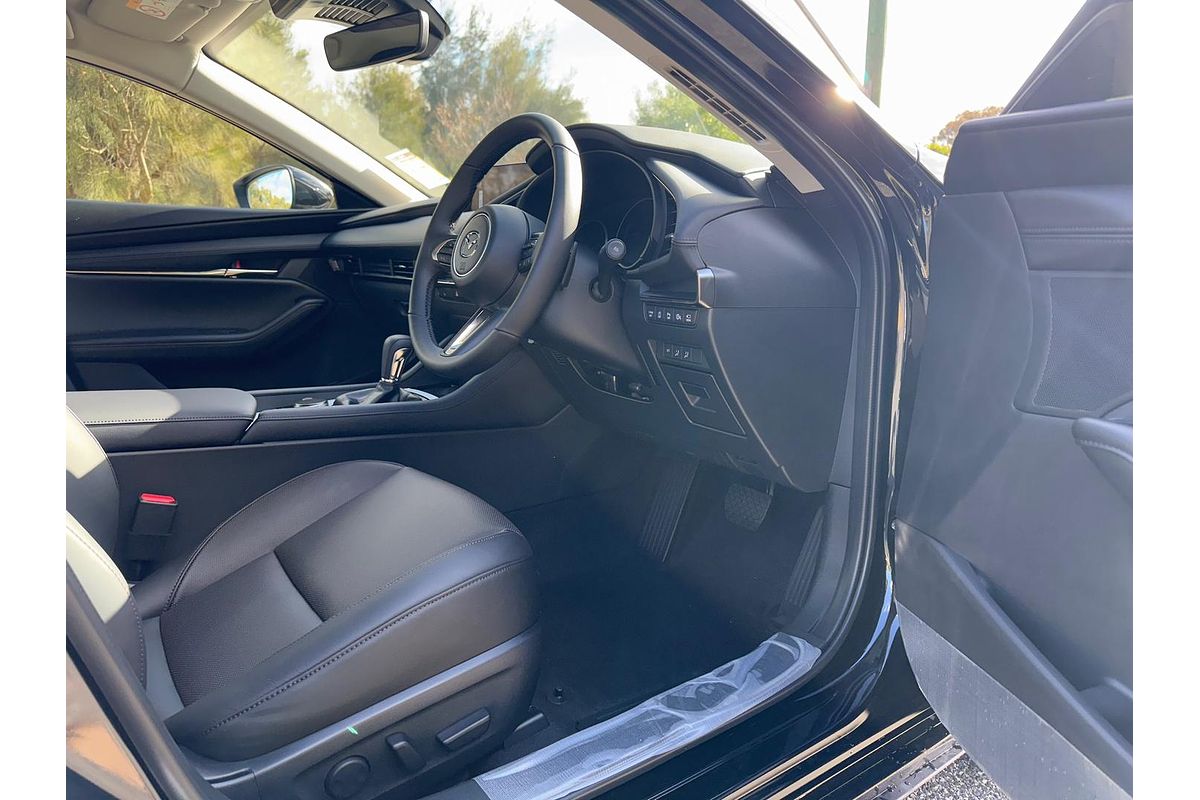 2024 Mazda 3 G25 GT BP Series