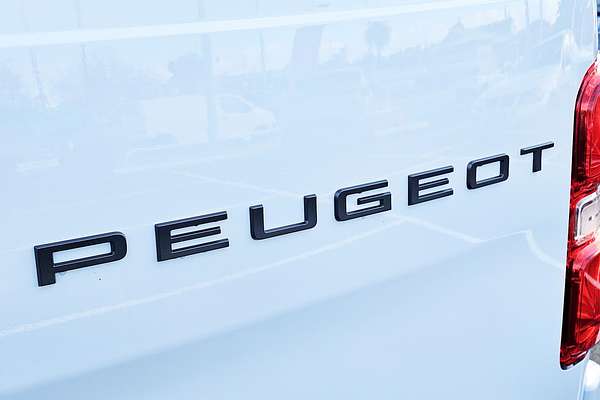 2025 Peugeot Expert Pro K0