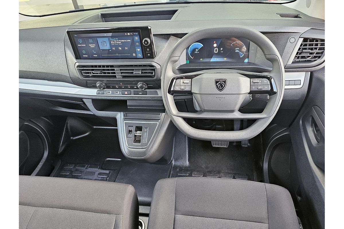 2025 Peugeot Expert Pro K0