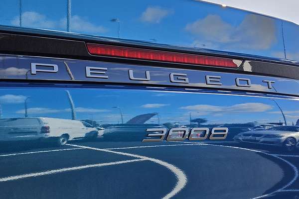 2025 Peugeot 3008 GT Premium Hybrid P64