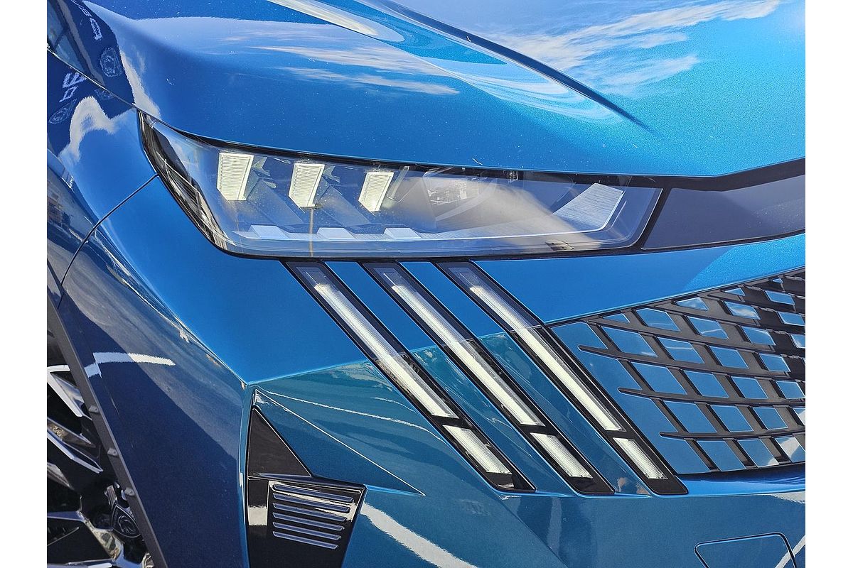 2025 Peugeot 3008 GT Premium Hybrid P64