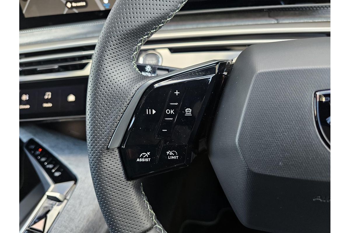 2025 Peugeot 3008 GT Premium Hybrid P64