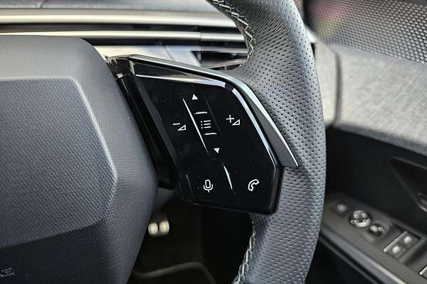 2025 Peugeot 3008 GT Premium Hybrid P64