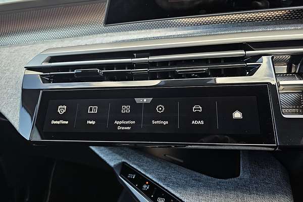 2025 Peugeot 3008 GT Premium Hybrid P64