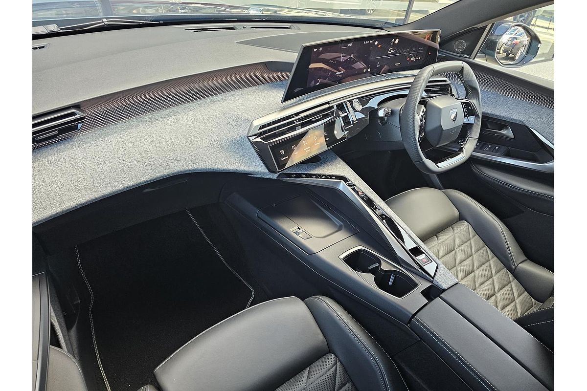 2025 Peugeot 3008 GT Premium Hybrid P64