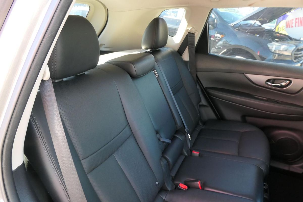 2016 Nissan X-TRAIL ST-L T32