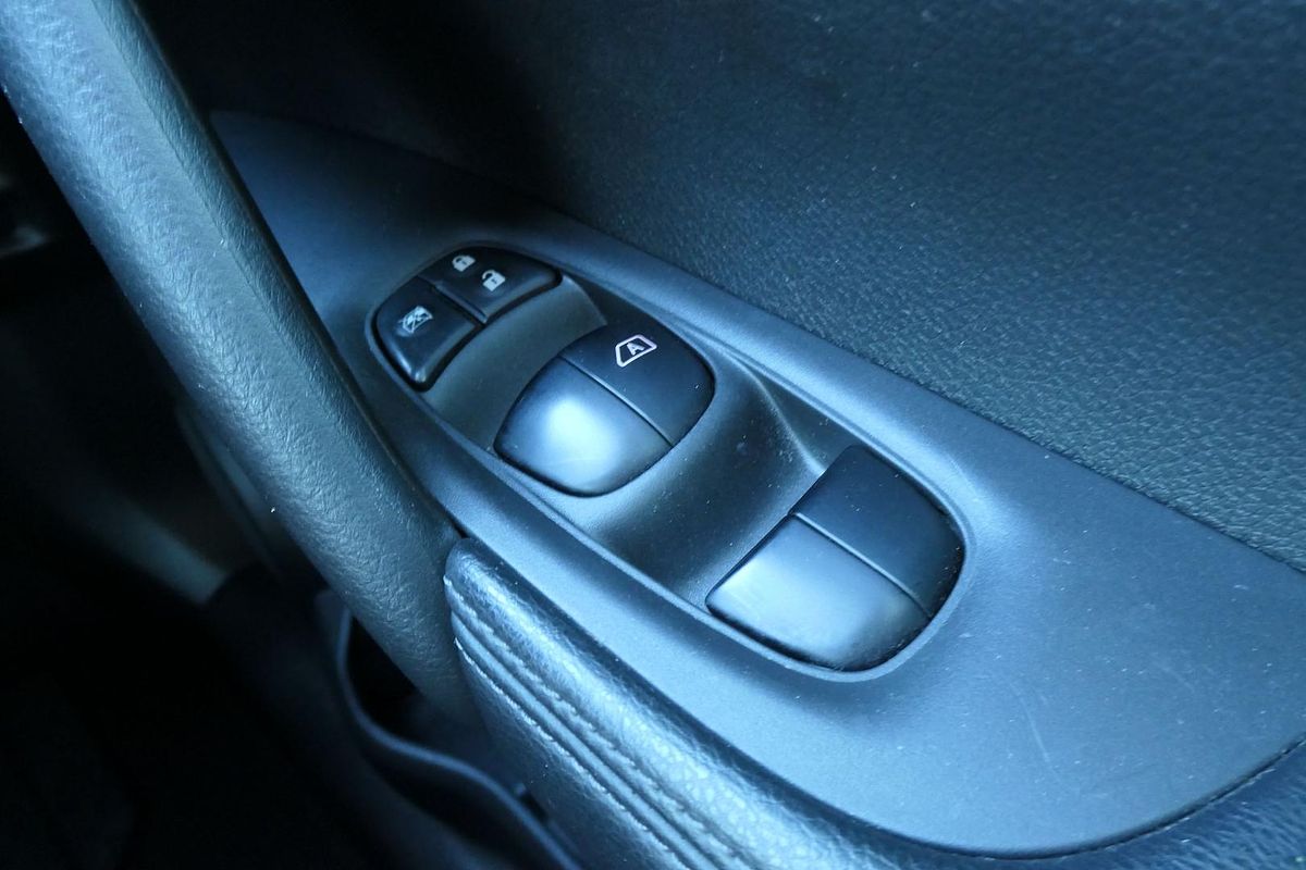 2016 Nissan X-TRAIL ST-L T32