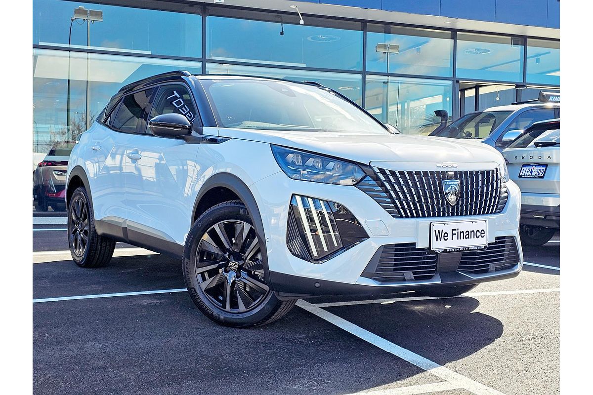 2025 Peugeot 2008 GT Hybrid P24