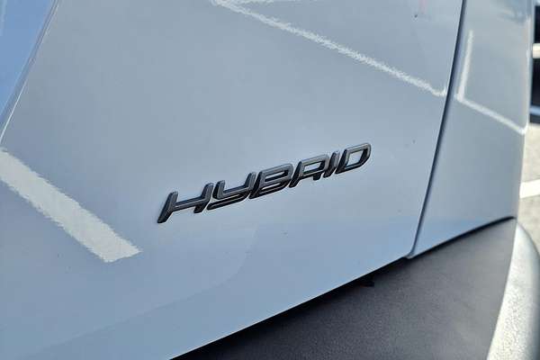 2025 Peugeot 2008 GT Hybrid P24