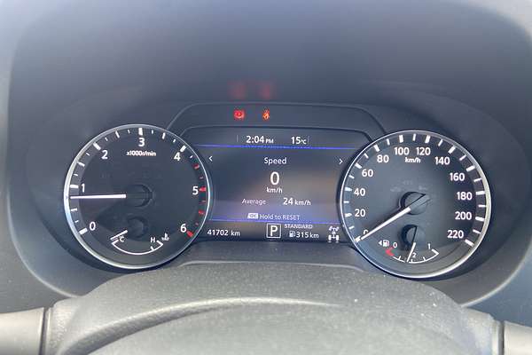 2021 Nissan Navara ST D23 4X4