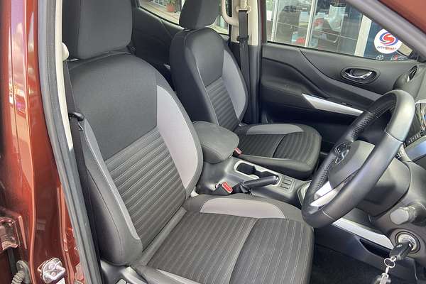 2021 Nissan Navara ST D23 4X4