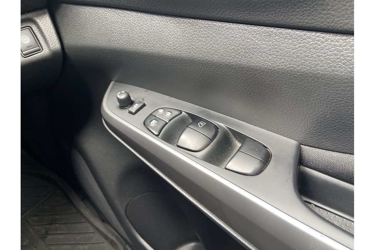 2021 Nissan Navara ST D23 4X4