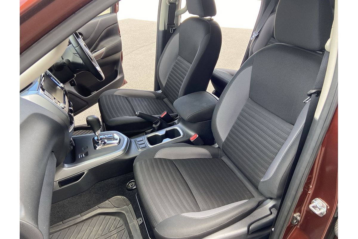 2021 Nissan Navara ST D23 4X4