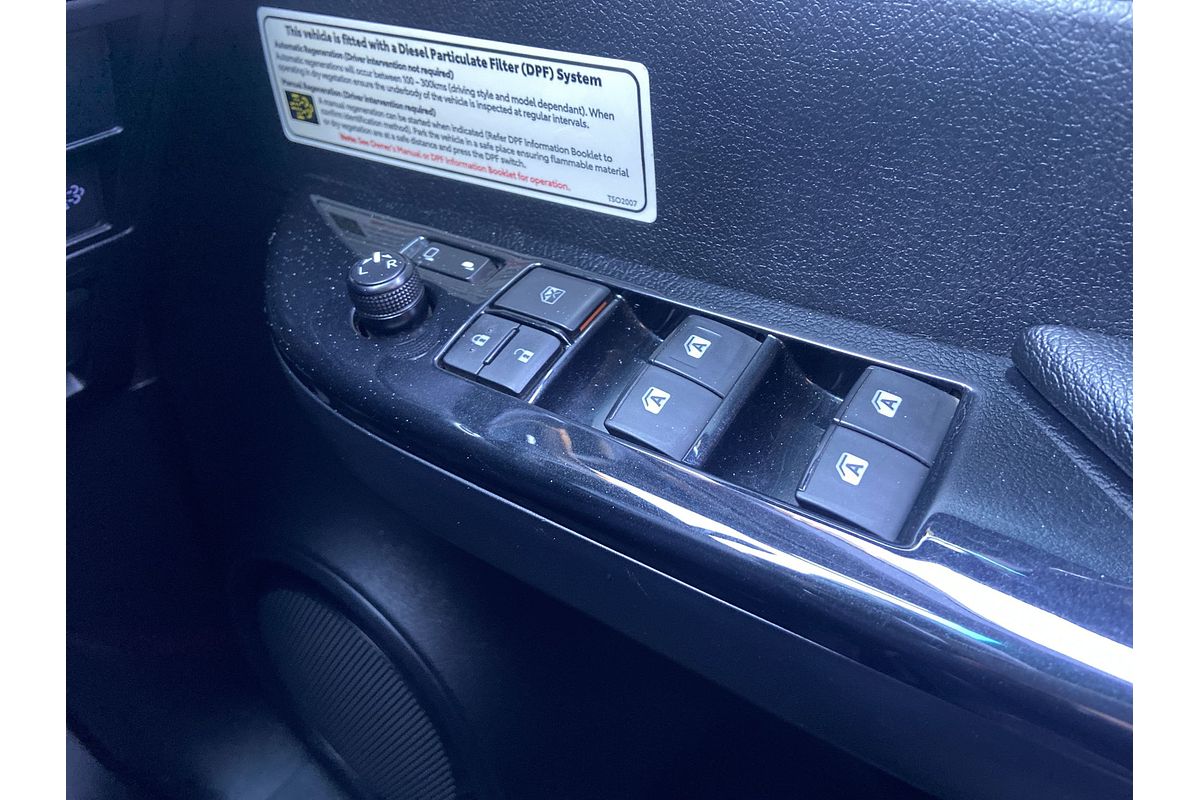 2020 Toyota Hilux Rugged X GUN126R 4X4