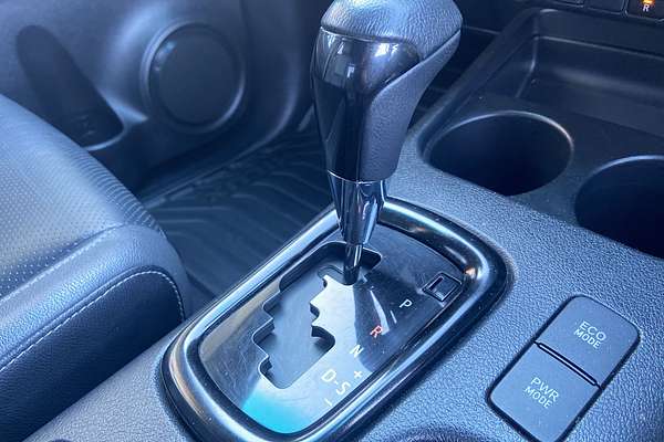 2020 Toyota Hilux Rugged X GUN126R 4X4