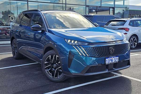 2025 Peugeot 5008 GT Premium Hybrid P74