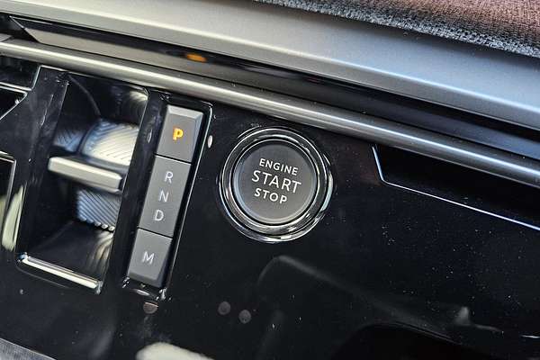 2025 Peugeot 5008 GT Premium Hybrid P74