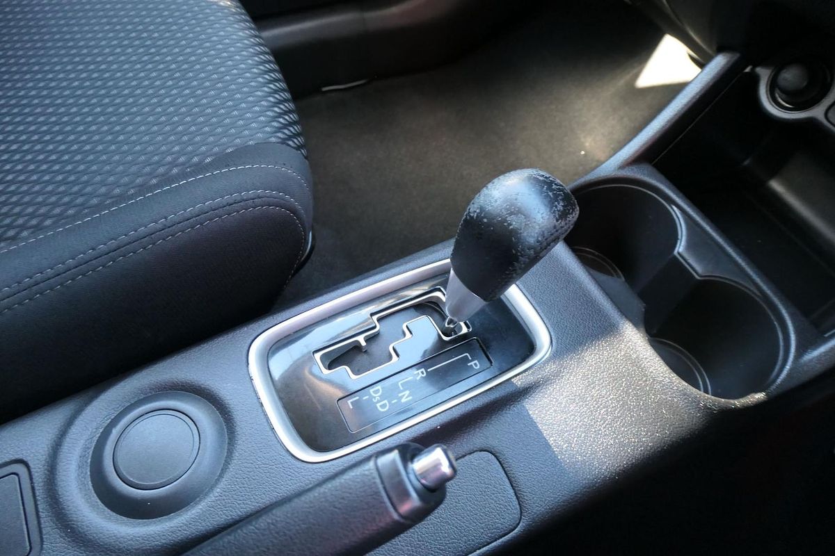 2015 Mitsubishi Outlander LS ZK