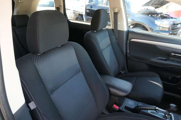 2015 Mitsubishi Outlander LS ZK