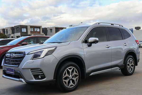 2023 Subaru Forester Hybrid L S5