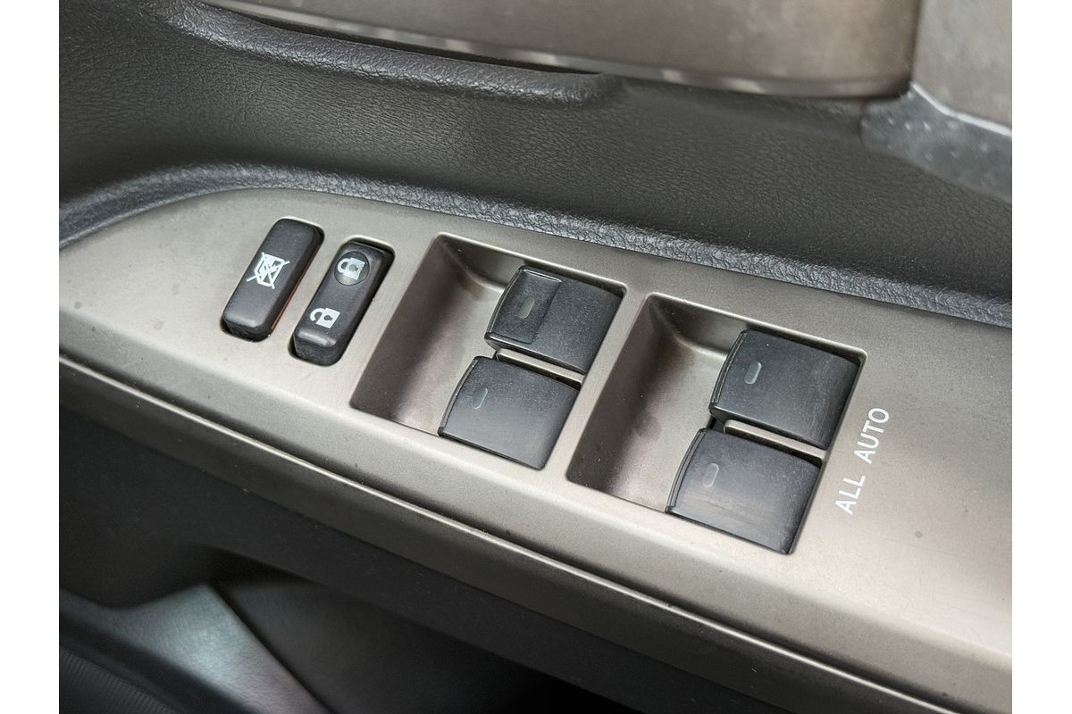 2010 Toyota Landcruiser VX VDJ200R