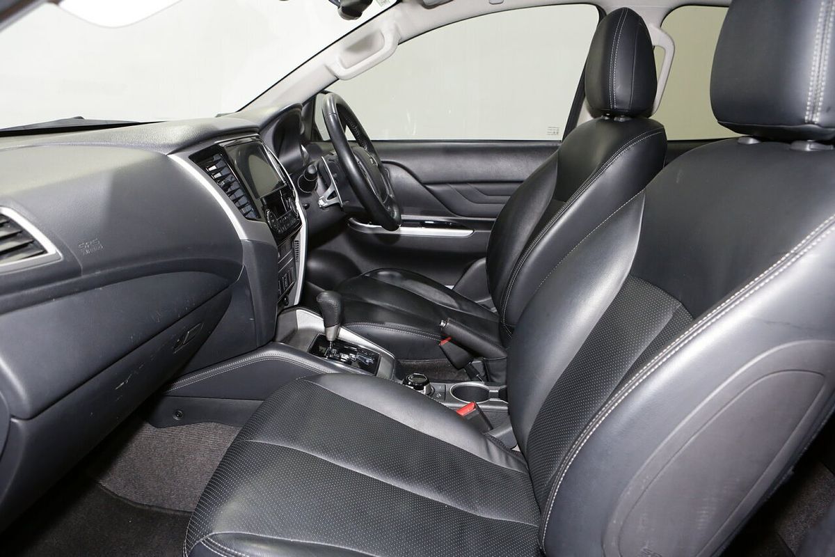 2021 Mitsubishi Triton GSR MR 4X4