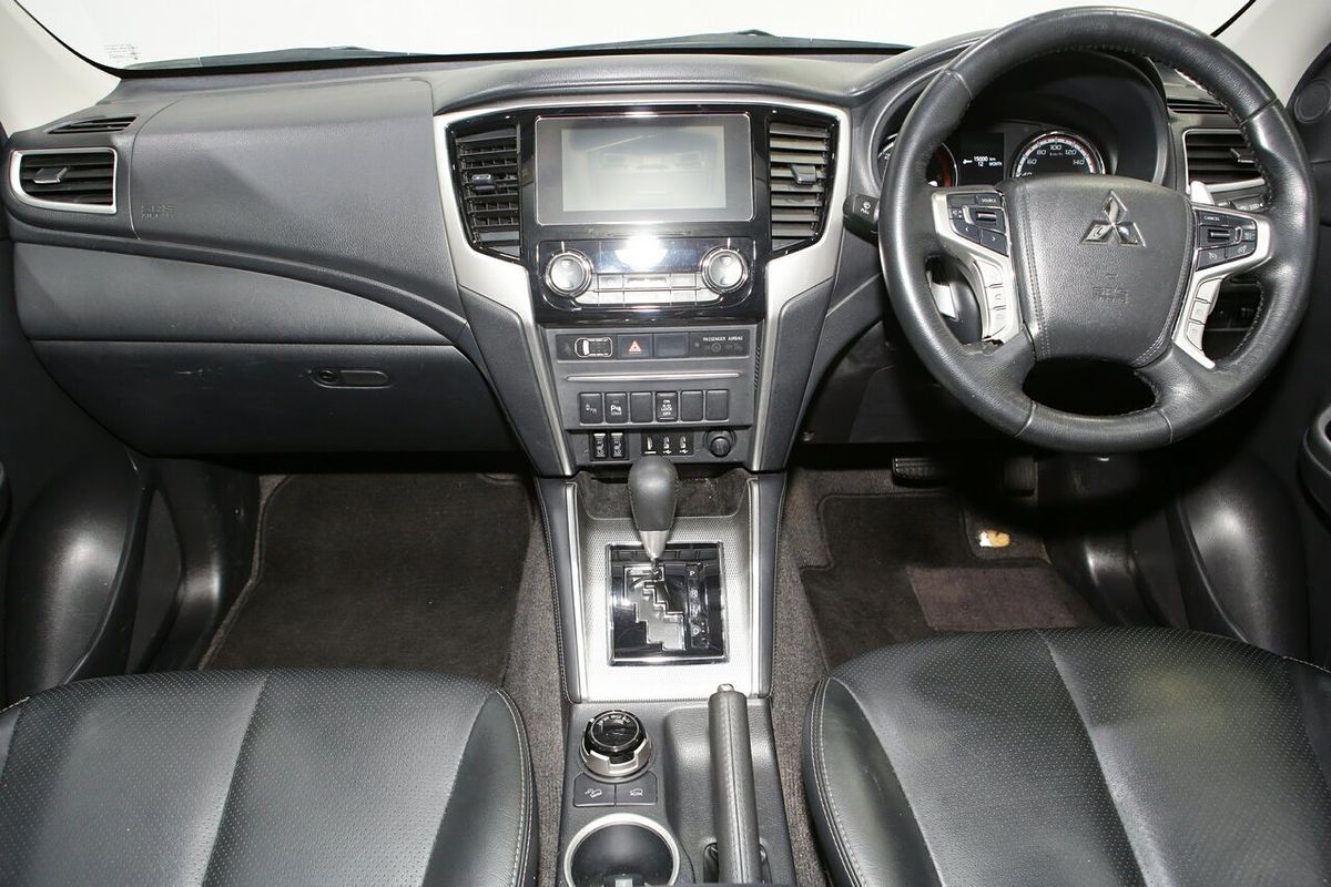 2021 Mitsubishi Triton GSR MR 4X4