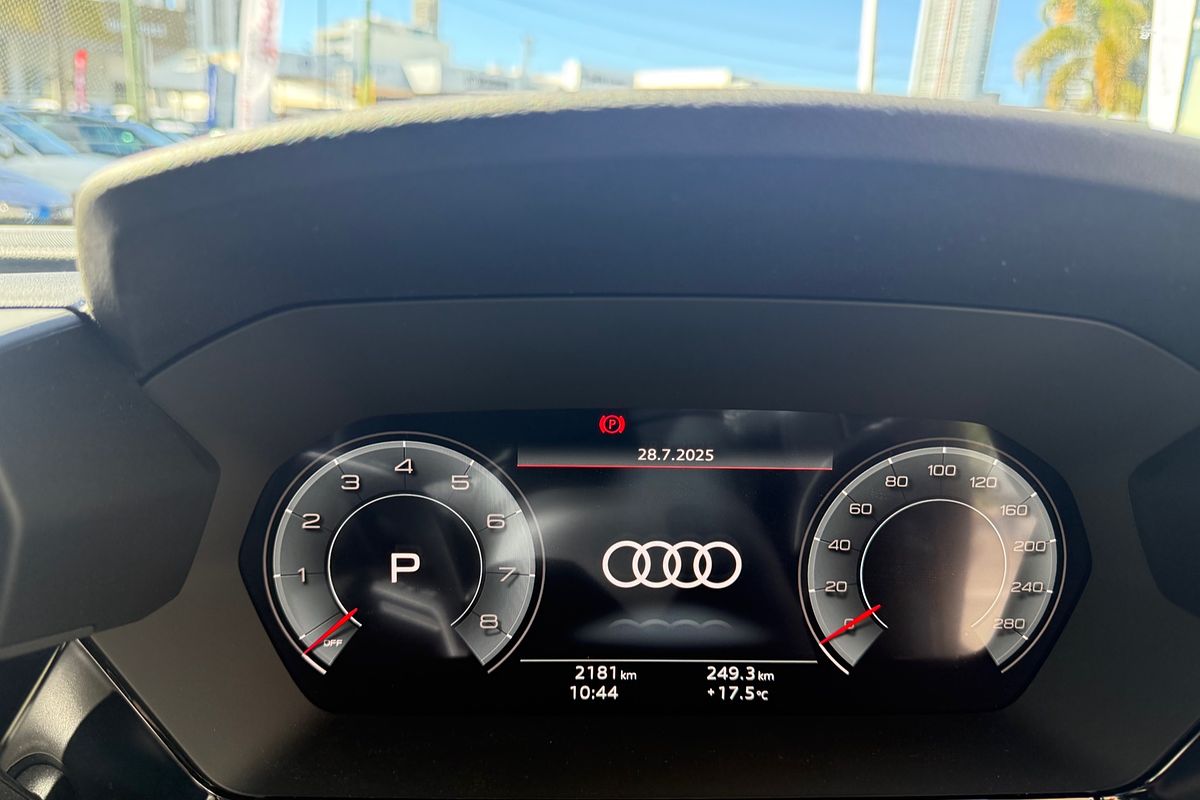 2025 Audi A3 35 TFSI S line GY