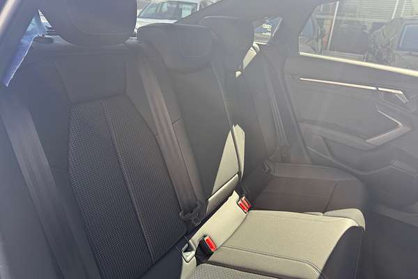 2025 Audi A3 35 TFSI S line GY