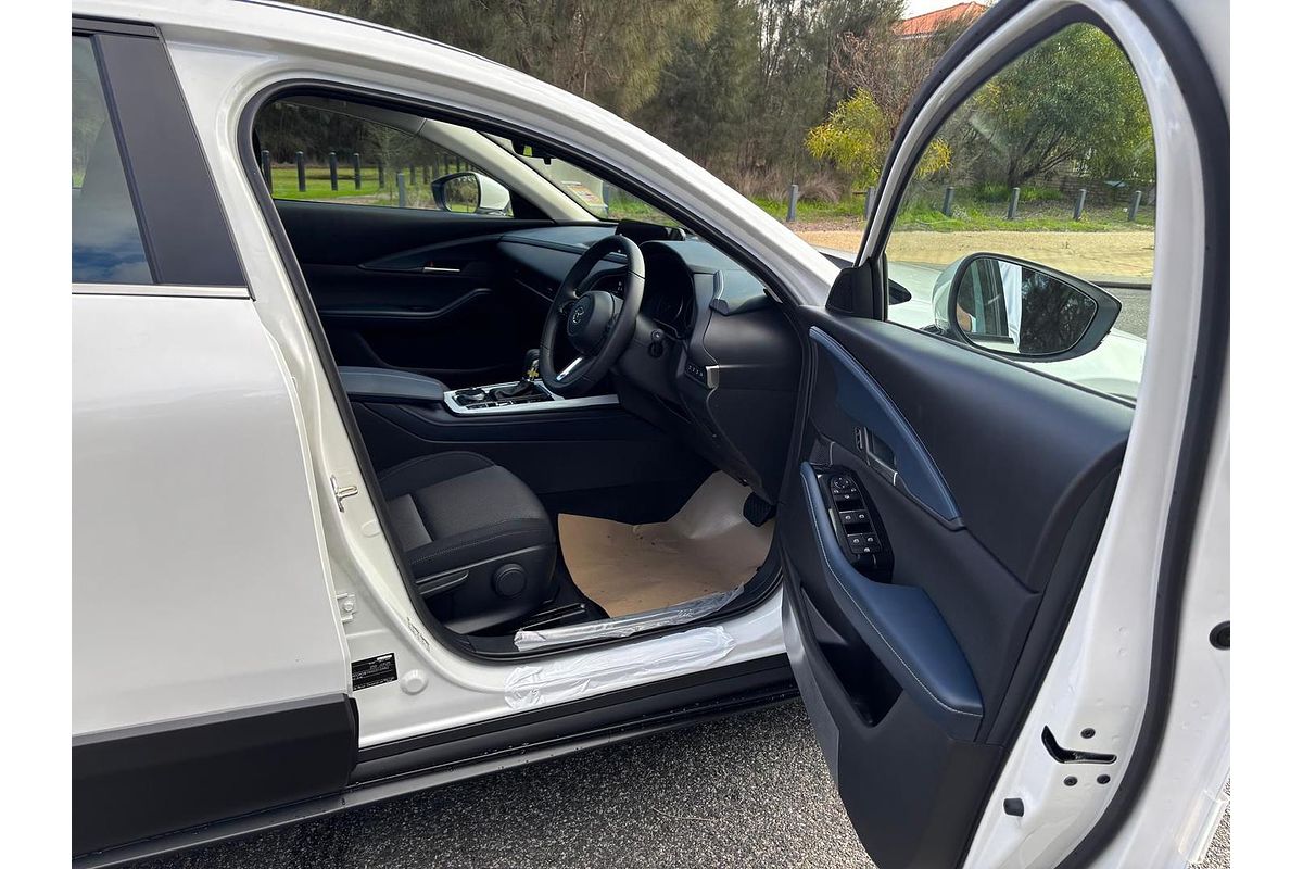 2025 Mazda CX-30 G20 Pure DM Series