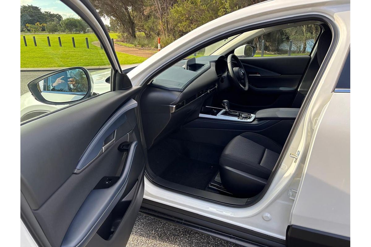 2025 Mazda CX-30 G20 Pure DM Series