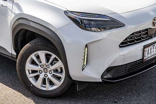 2024 Toyota Yaris Cross GXL MXPJ10R