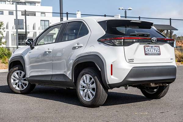 2024 Toyota Yaris Cross GXL MXPJ10R
